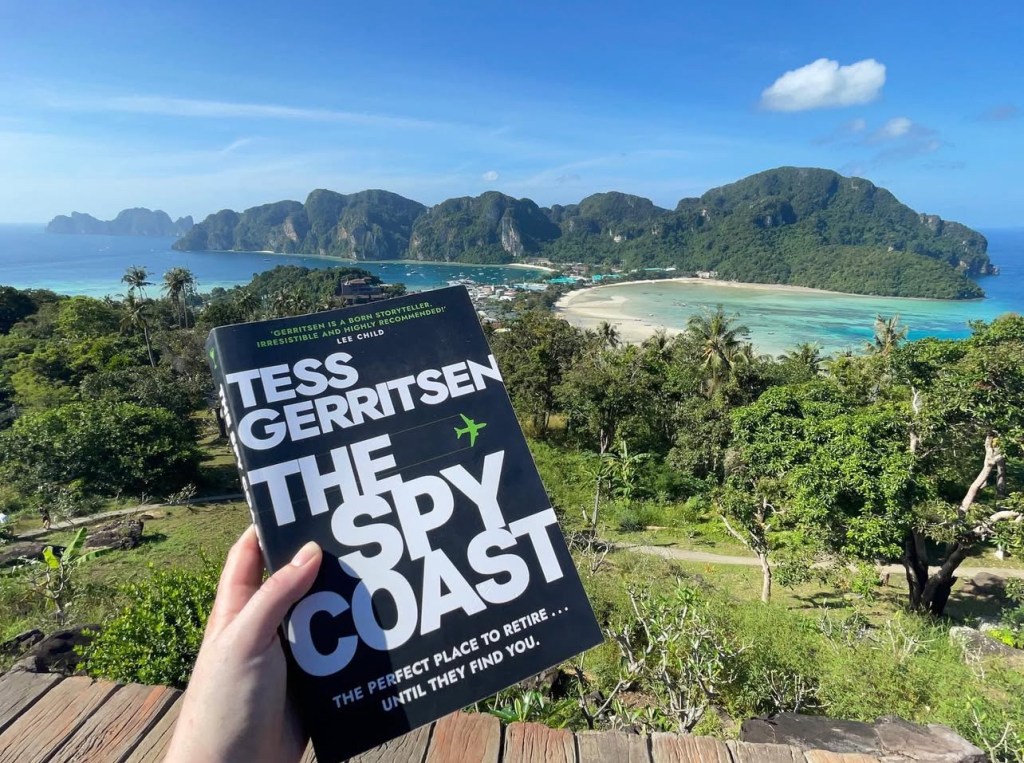 The Spy Coast – Tess&nbsp;Gerritsen